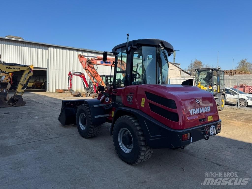 Yanmar V80 (01937) Iekrāvēji uz riteņiem