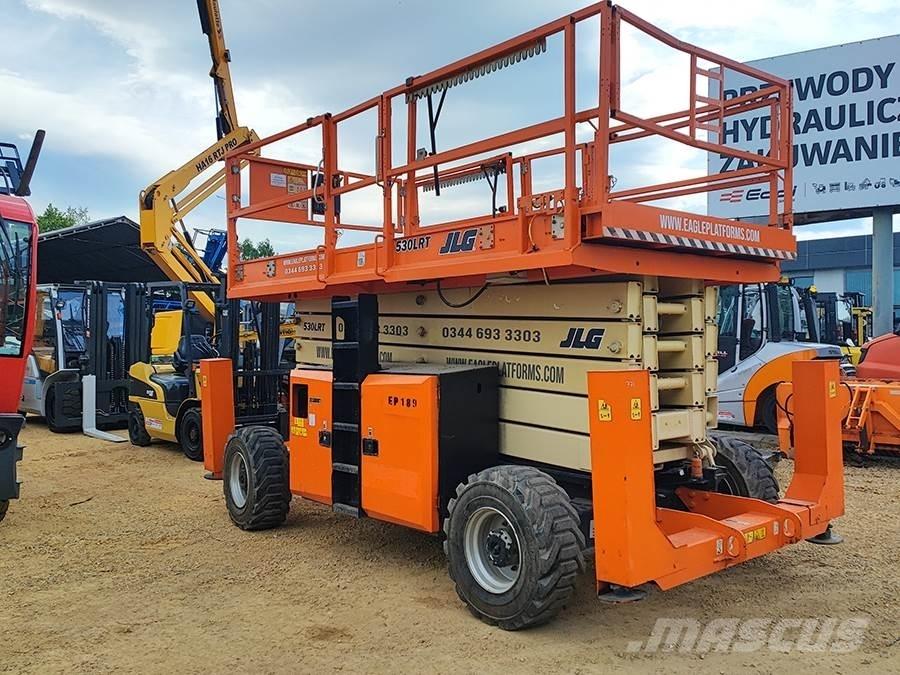 JLG 530LRT Šķerveida pacēlāji