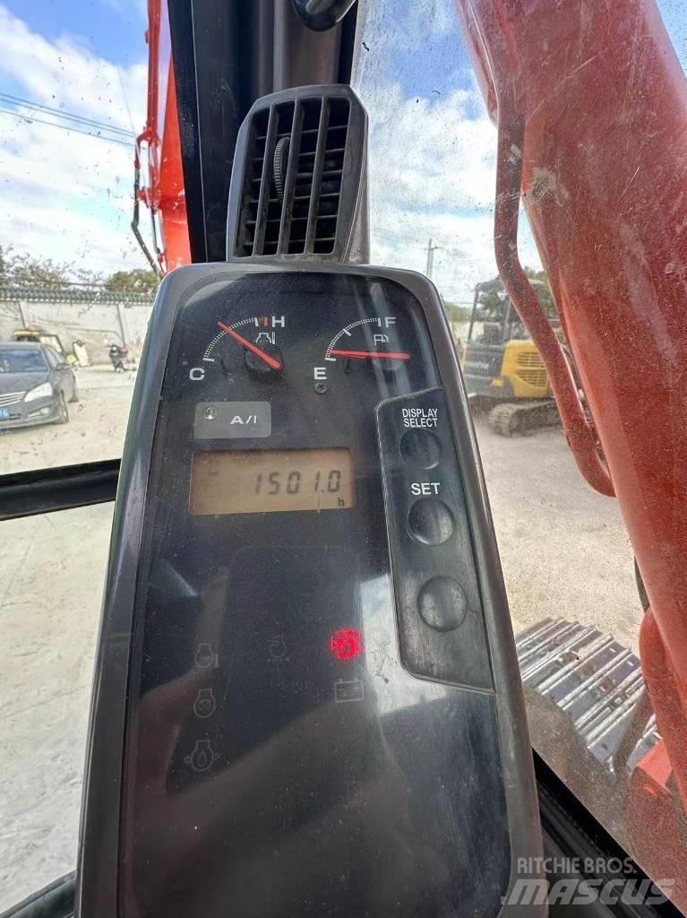 Hitachi ZX75US Mini ekskavatori < 7 t