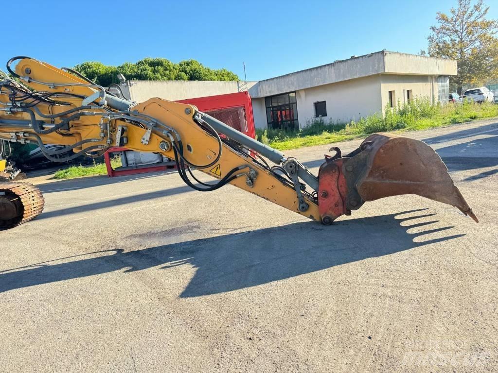 Liebherr R 918 LC Kāpurķēžu ekskavatori