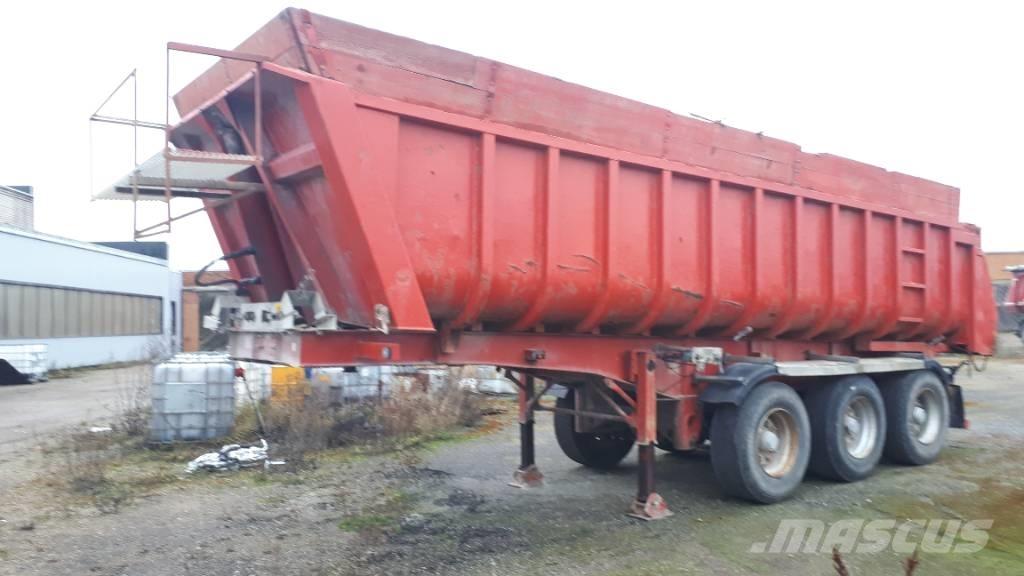 Fruehauf SYY3*B Piekabes pašizgāzēji