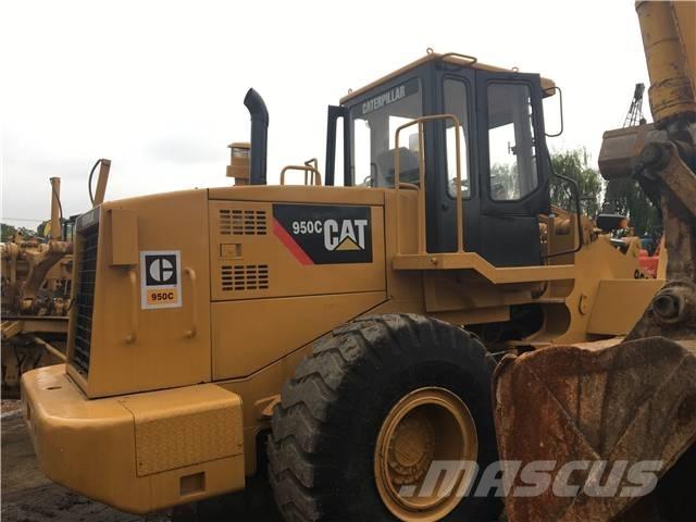 CAT 950C Iekrāvēji uz riteņiem