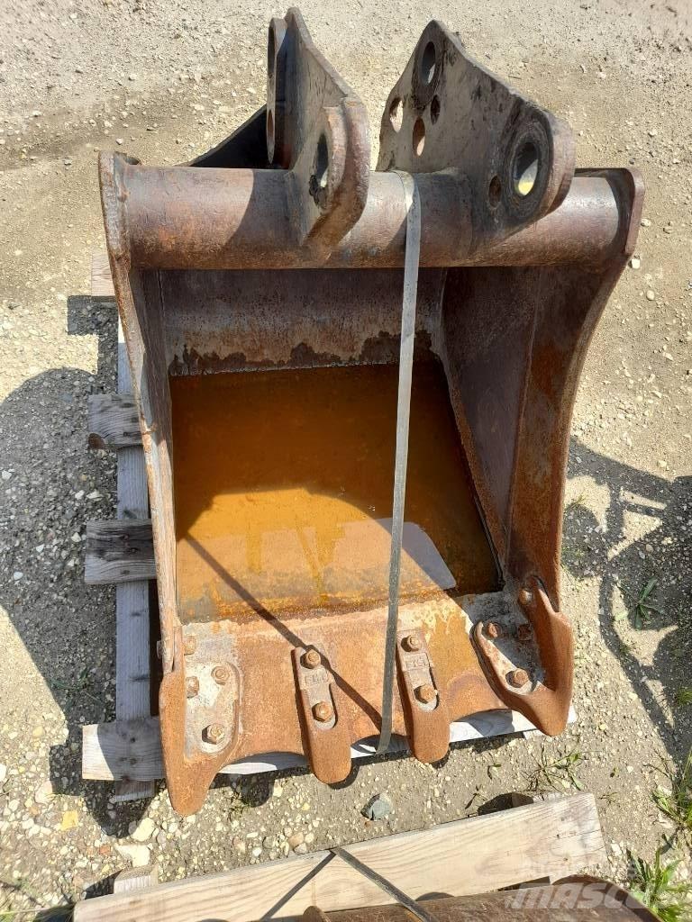 Komatsu WB 97 S-5 Ekskavatori-iekrāvēji