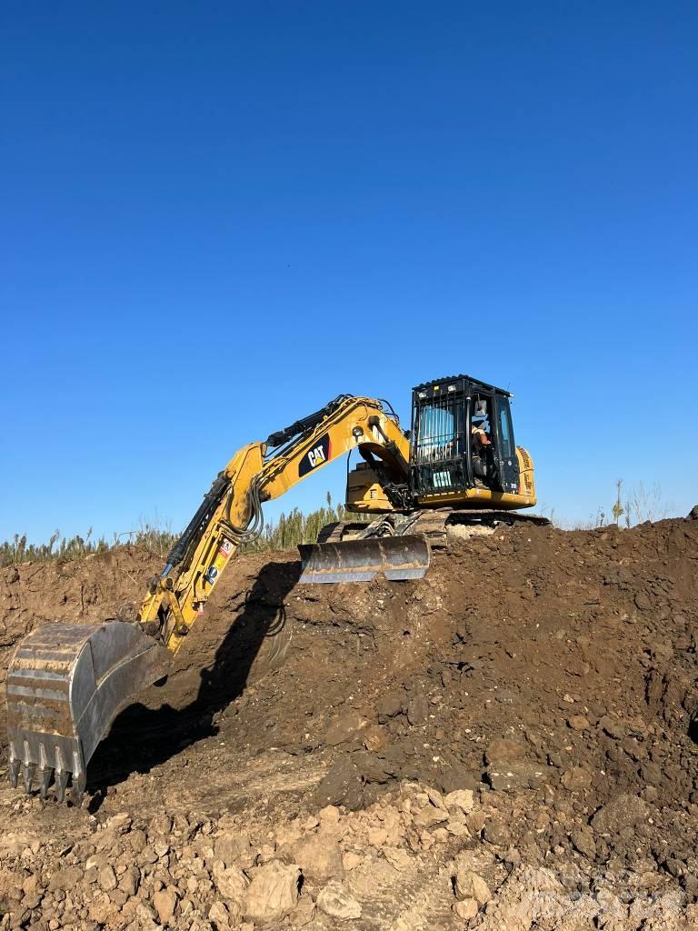 CAT 311 FL Kāpurķēžu ekskavatori