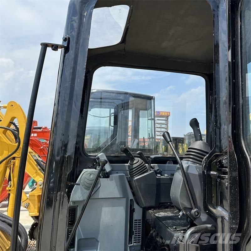 CAT 303.5 E Mini ekskavatori < 7 t