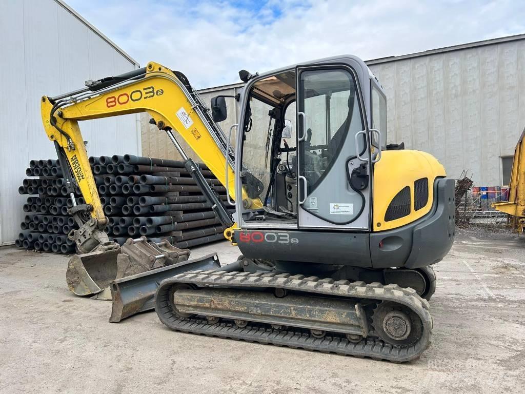 Neuson 8003 Vidēja lieluma ekskavatori 7 t - 12 t