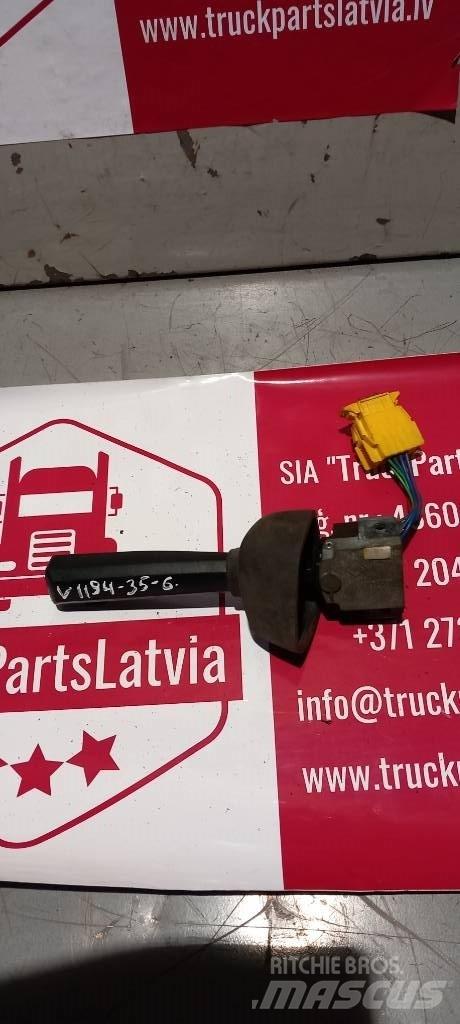Volvo FH 12.    1624133 Kabīnes un interjers