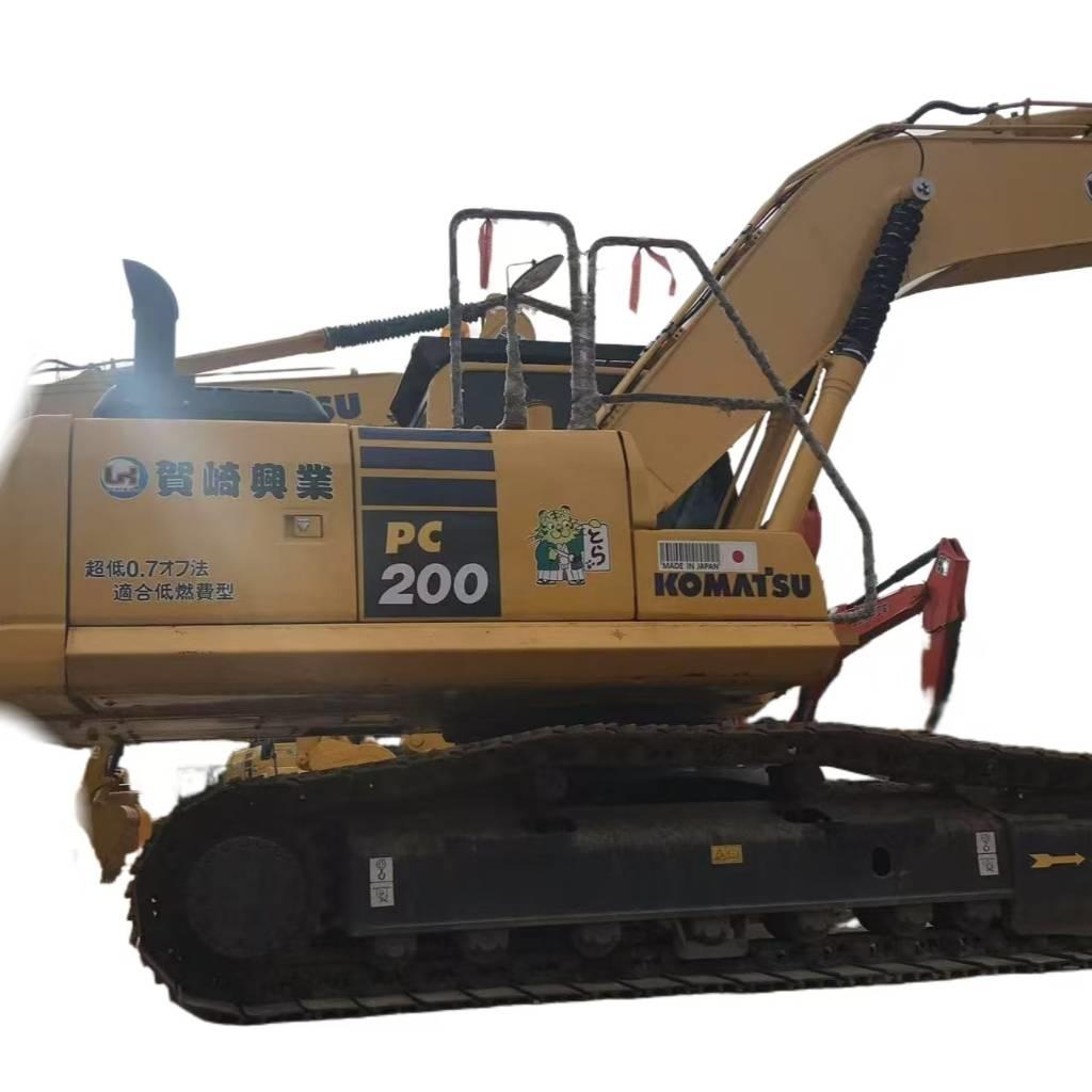 Komatsu PC 200-8 Kāpurķēžu ekskavatori