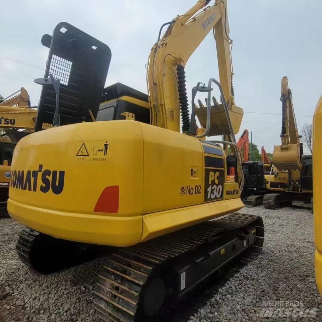 Komatsu PC 130 Kāpurķēžu ekskavatori