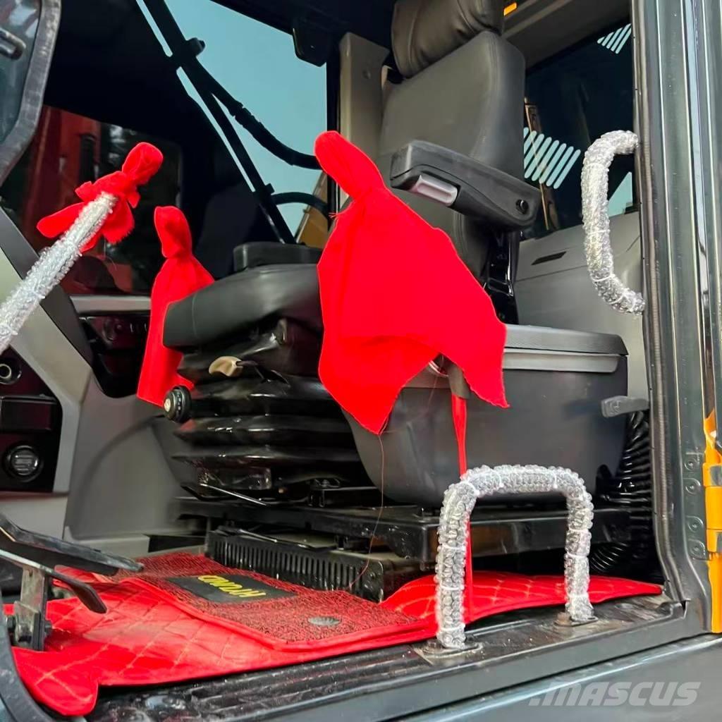 Hyundai R220LC-9S Vidēja lieluma ekskavatori 7 t - 12 t