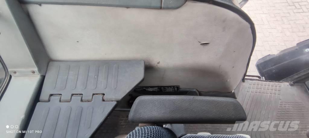 Valtra Valmet 6400 Traktori