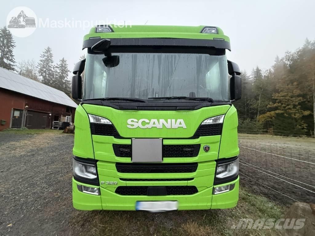 Scania P 320 Furgons