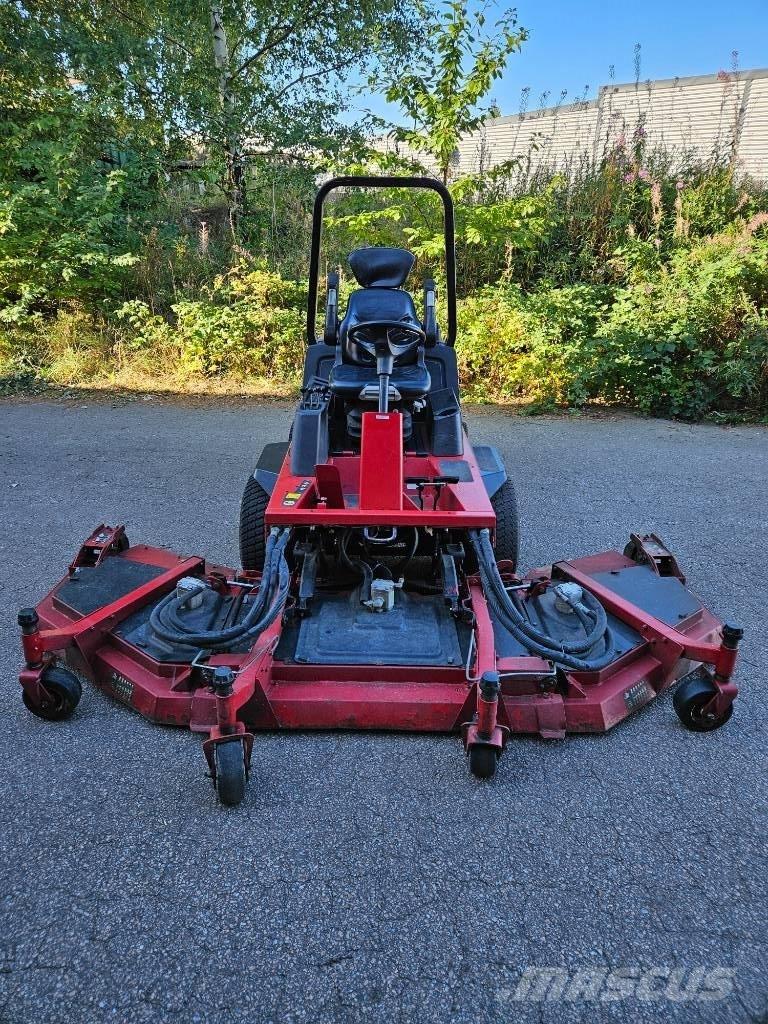 Toro GM 4100 Mauriņa traktors
