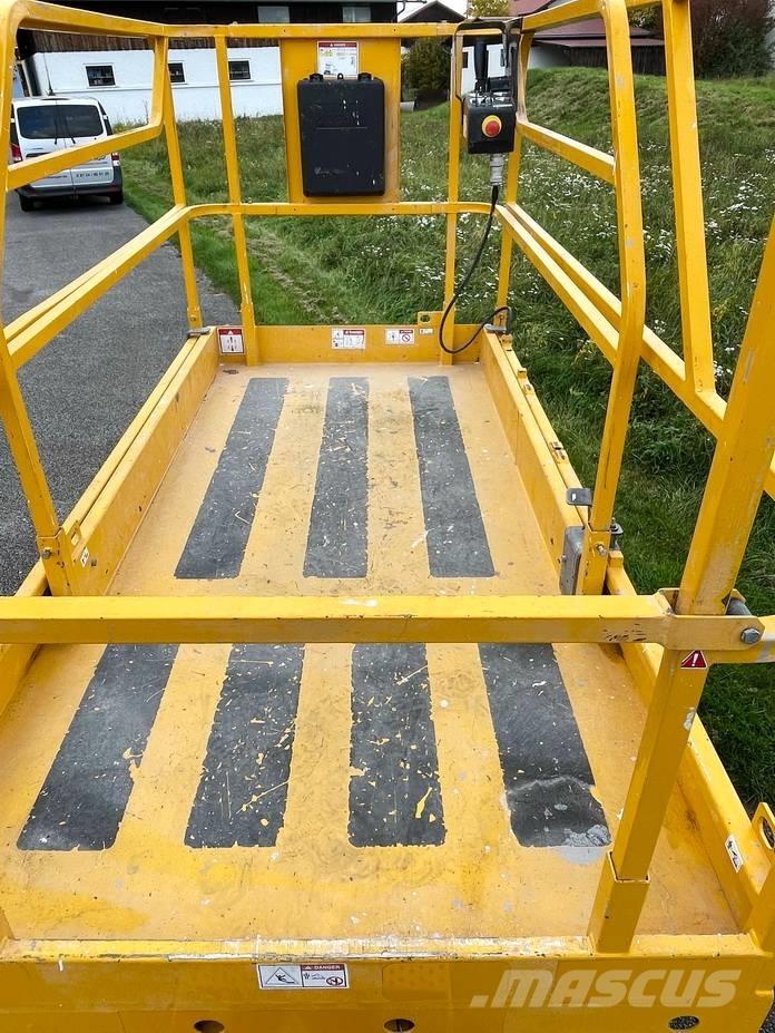 Haulotte Compact 10 Šķerveida pacēlāji