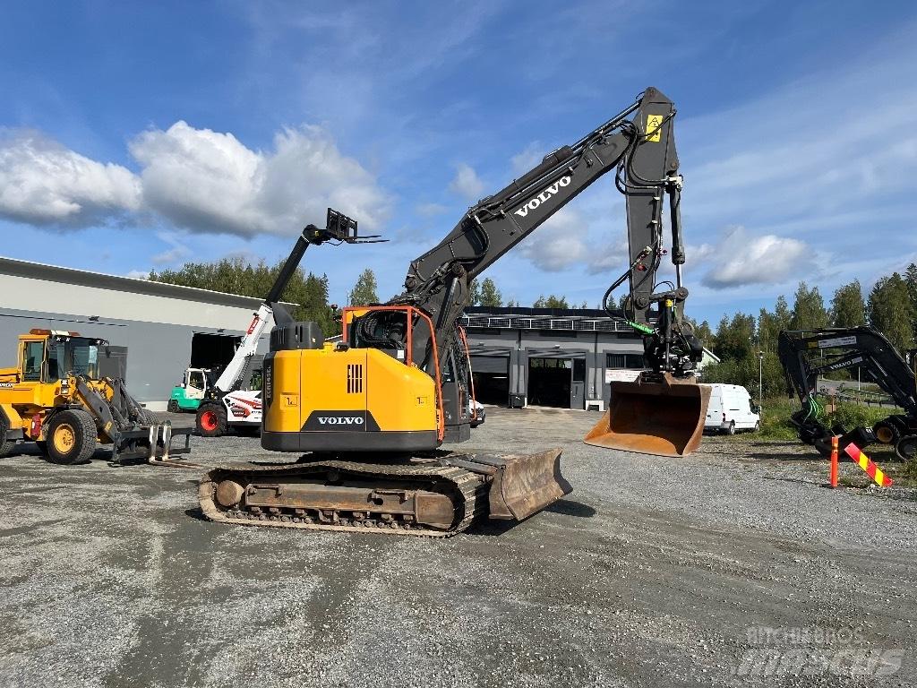 Volvo ECR 145 EL Kāpurķēžu ekskavatori