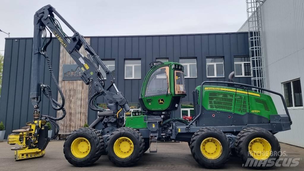 John Deere 1270 G Harvesteri