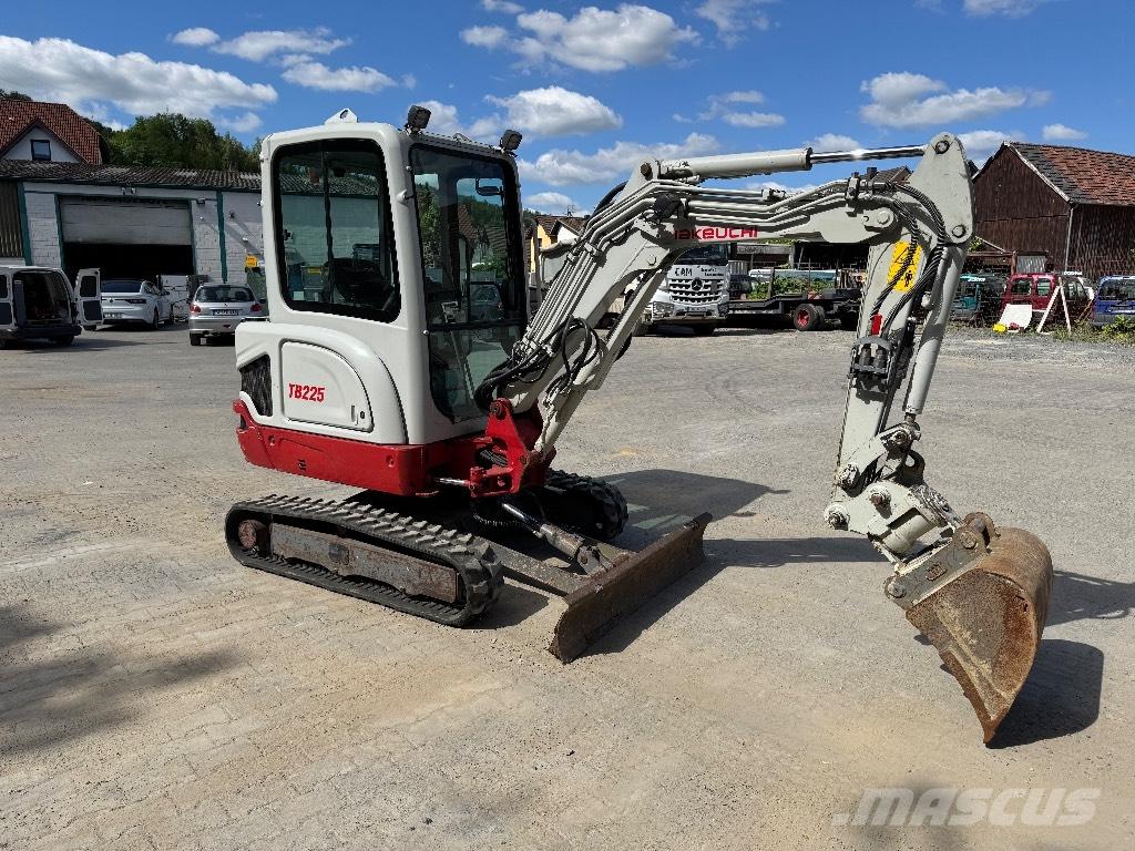 Takeuchi TB 225 Mini ekskavatori < 7 t