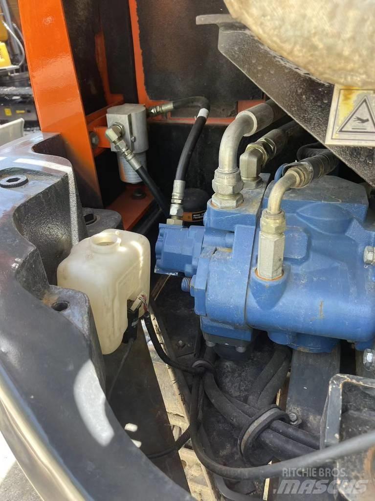 Doosan DX75 Mini ekskavatori < 7 t