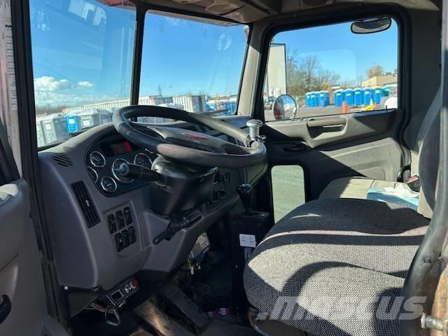 Peterbilt 337 Kombinētās vakumsūkņa mašīnas