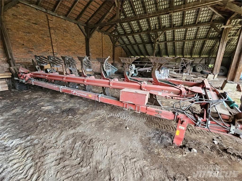 Kverneland PB 100 Maiņvērsējarkli