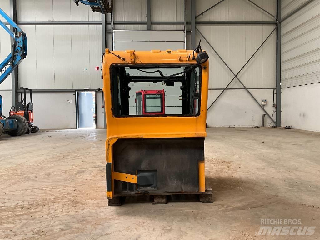 Hyundai Robex 55-9 A Kabīnes un interjers