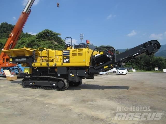 Komatsu BR380JG-3 Mobilie drupinātāji
