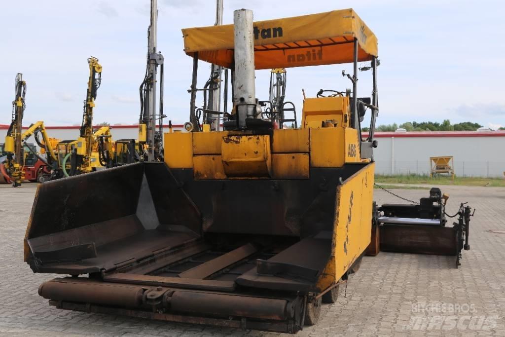 ABG Titan 455 Asfalta klājēji