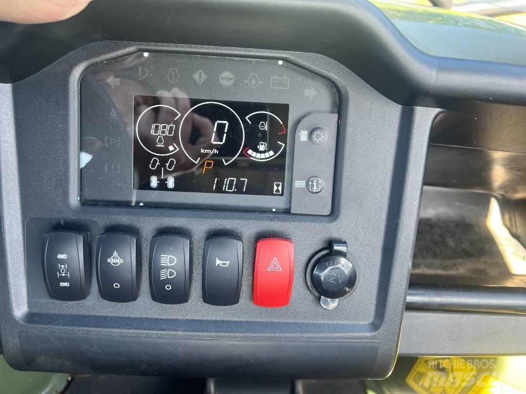 John Deere 855 Komunālās mašīnas