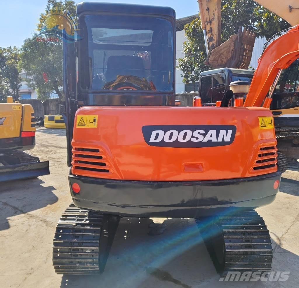 Doosan DH 55 Mini ekskavatori < 7 t