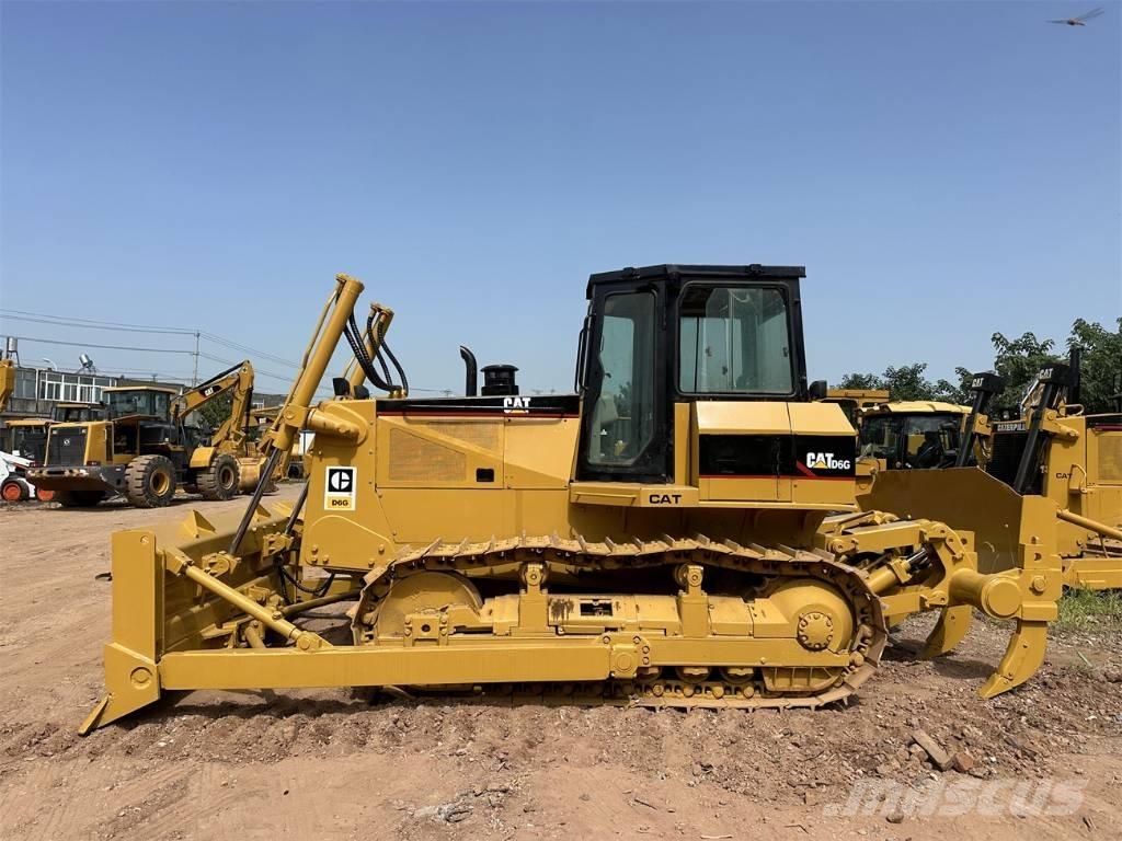 CAT D 6 G Kāpurķēžu buldozeri