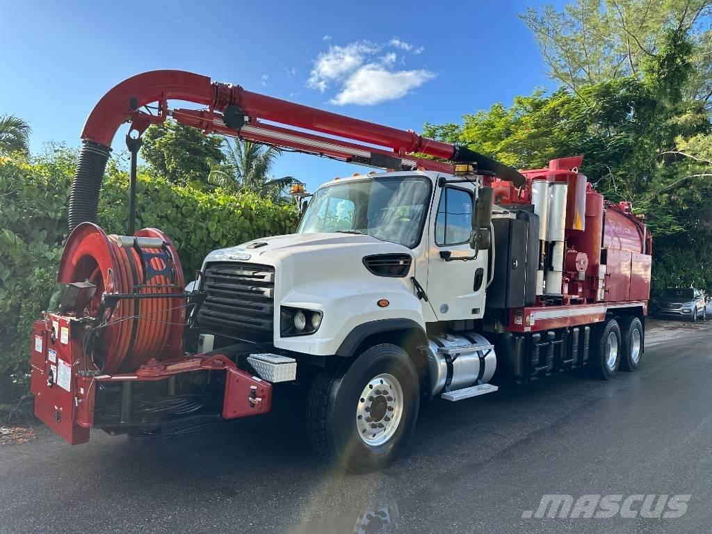 Freightliner 114 SD Kombinētās vakumsūkņa mašīnas