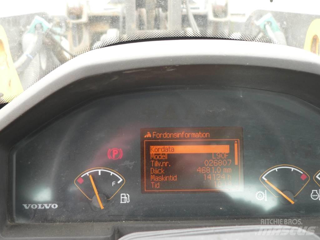 Volvo L 90 F Iekrāvēji uz riteņiem