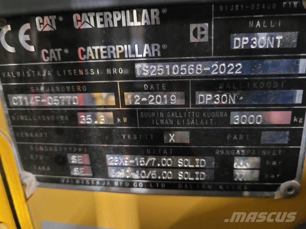CAT DP 30 N Tehnika ar dīzeļa dzinēju