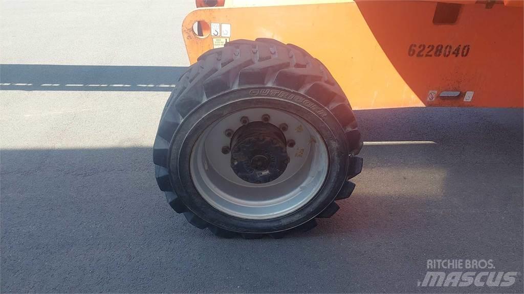 JLG 860SJ Teleskopiskie pacēlāji