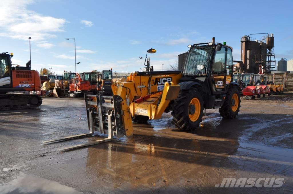 JCB 540-140 Teleskopiskie manipulatori