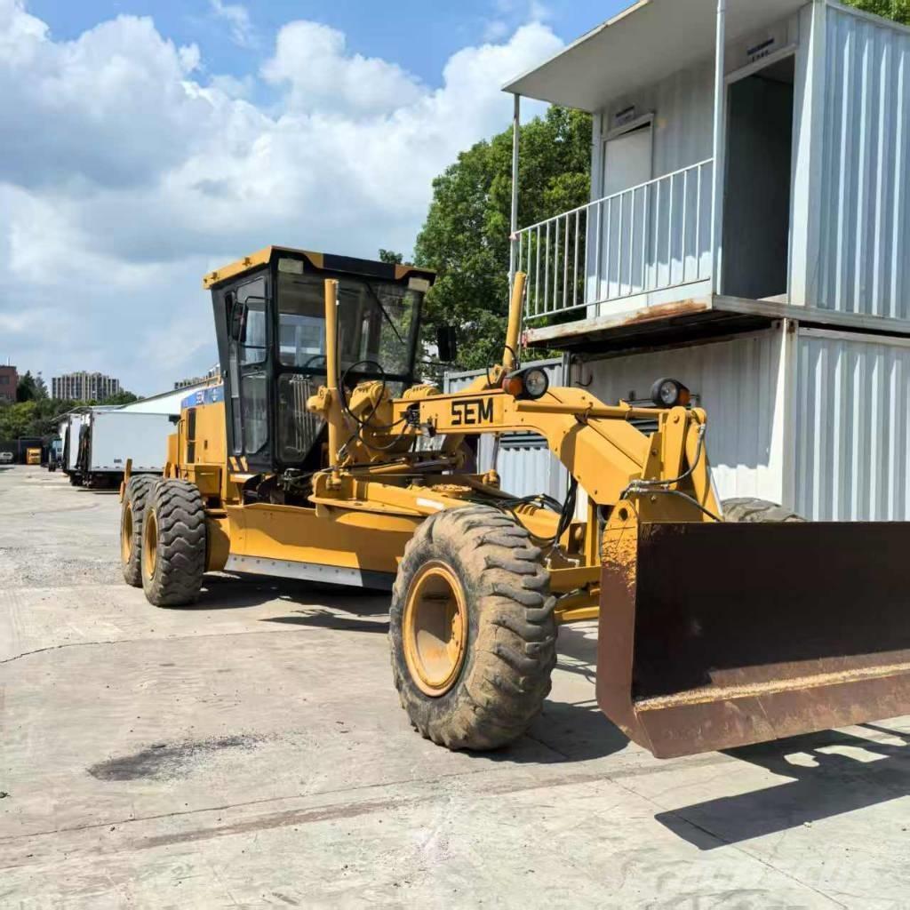 SEM 919 Greideri