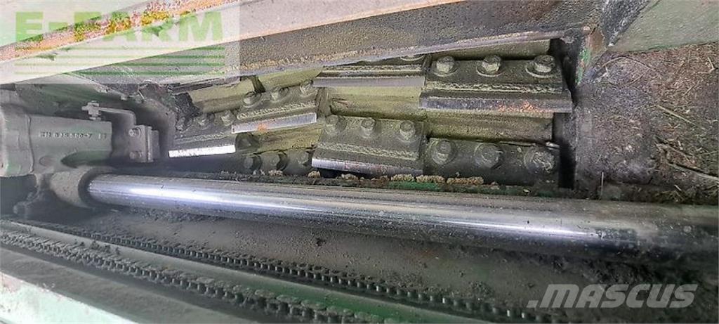 John Deere 8400 Lopbarības novācēji