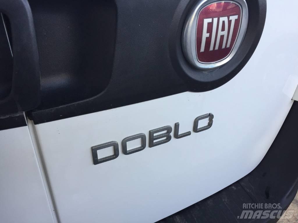 Fiat Doblo Cargo Preču pārvadāšanas furgoni
