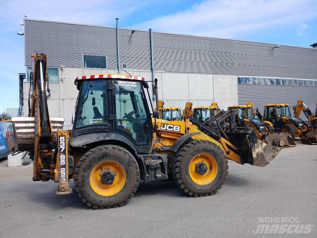 JCB 4 CX Ekskavatori-iekrāvēji
