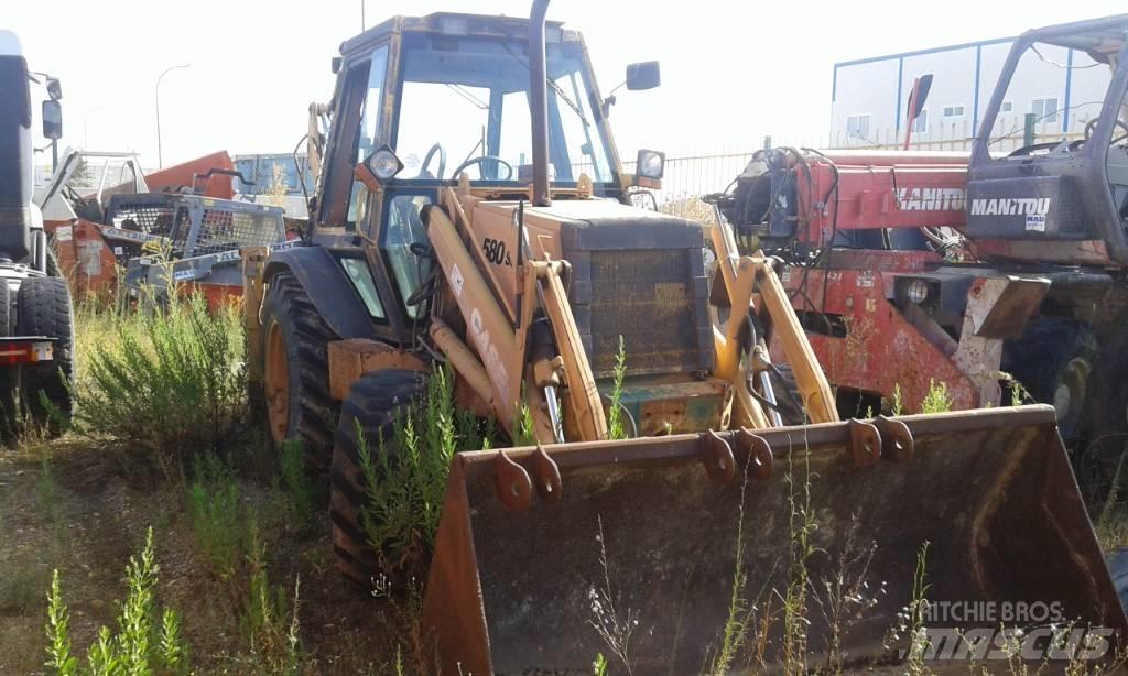 CASE 580 K Ekskavatori-iekrāvēji