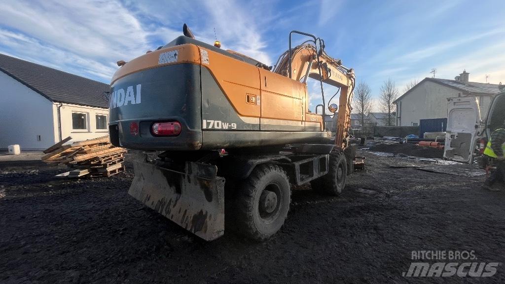 Hyundai Robex 170w-9 Ekskavatori uz riteņiem