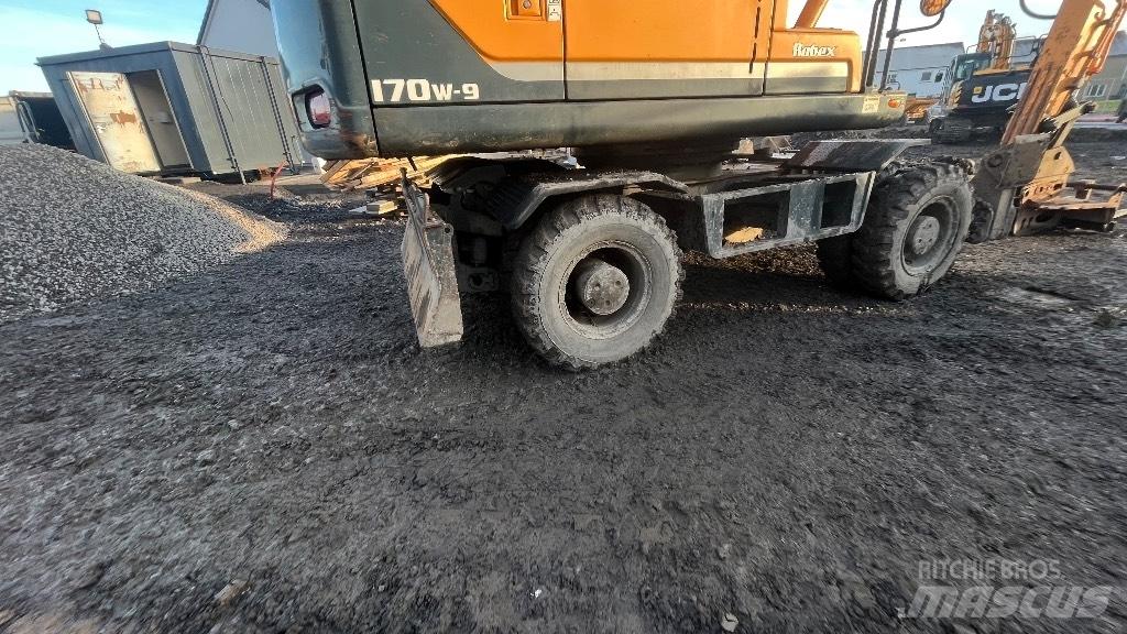 Hyundai Robex 170w-9 Ekskavatori uz riteņiem