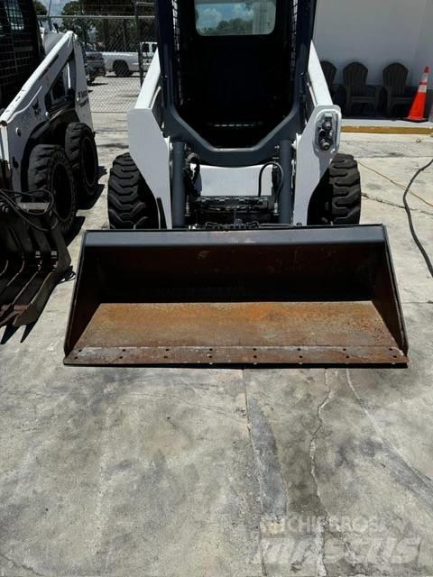 Bobcat S570 Lietoti riteņu kompaktiekrāvēji