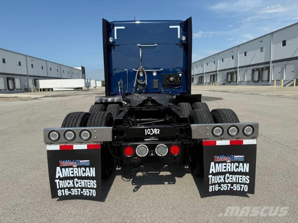 Kenworth W 990 Vilcēji