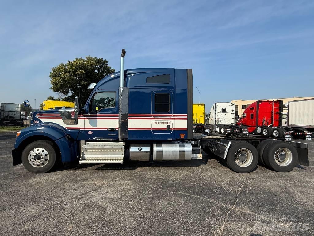 Kenworth W 990 Vilcēji