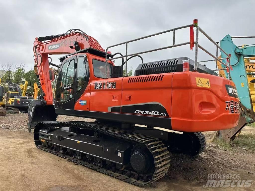 Doosan DX 340 LCA Kāpurķēžu ekskavatori