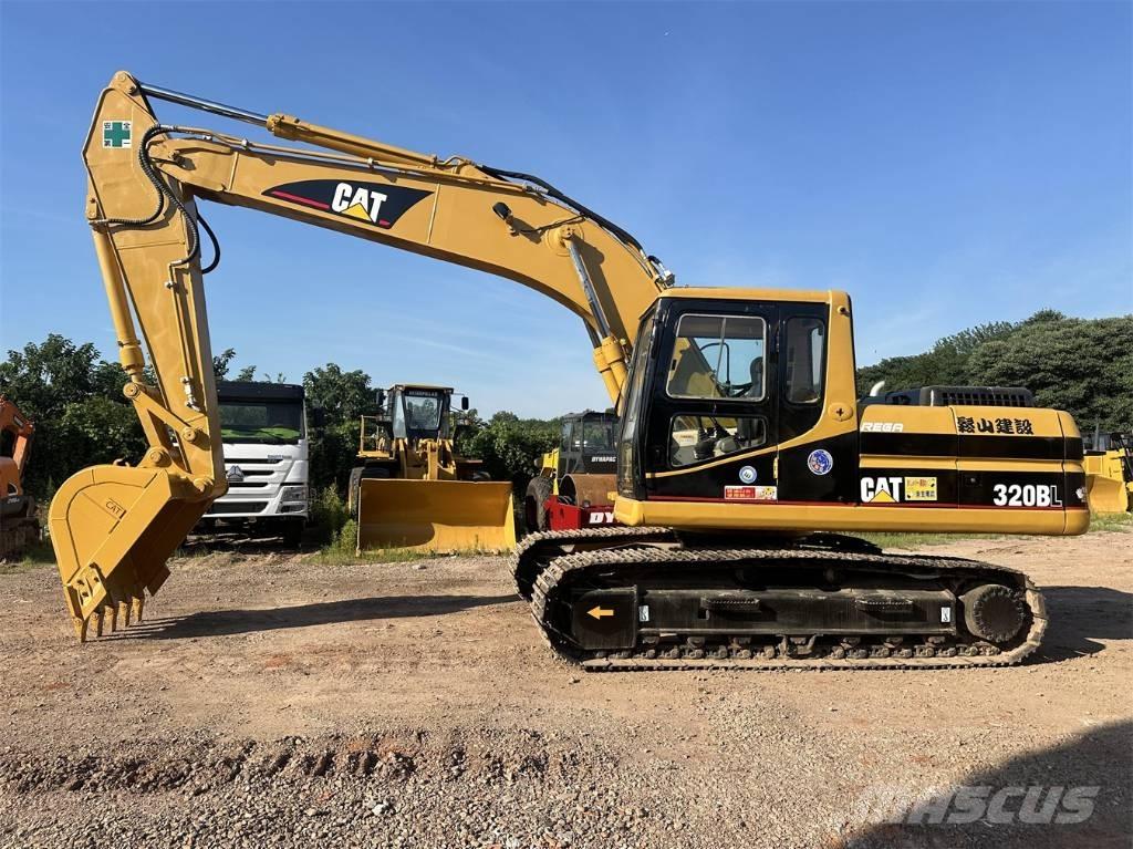 CAT 320 B L Kāpurķēžu ekskavatori