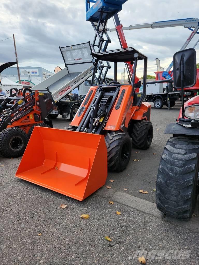 Castloaders 30T Kompaktie traktori