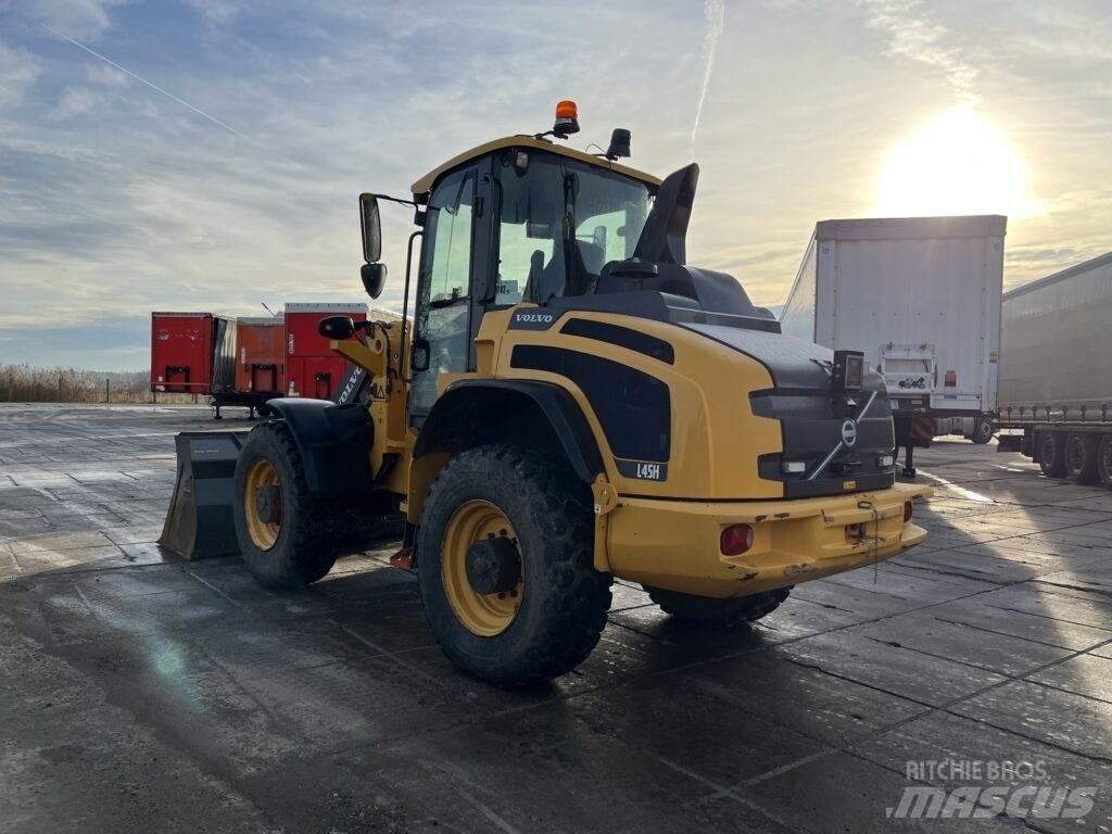 Volvo L45H Lietoti riteņu kompaktiekrāvēji