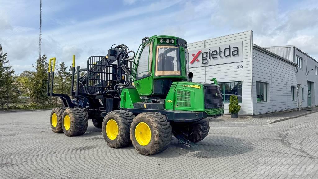 John Deere 1010 E Forvarderi